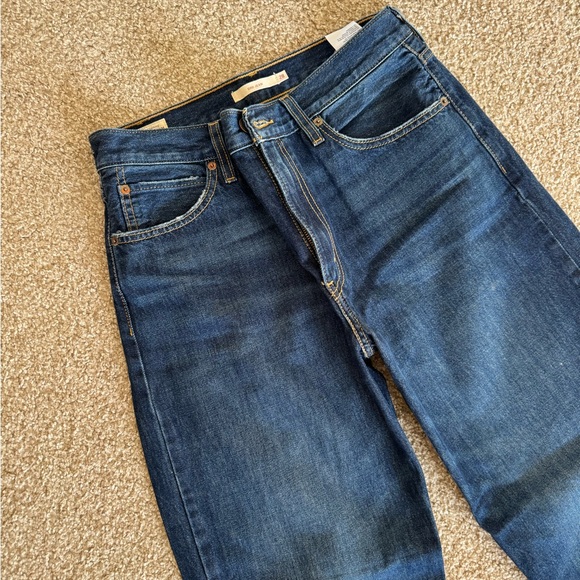 Levi's® Premium
BAGGY DAD WOMEN'S JEANS - Picture 2 of 5